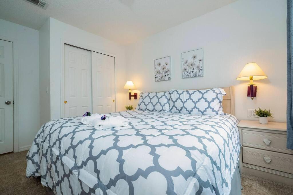 Hébergement de vacances Cozy 3bed Townhome 8 Miles From 1123